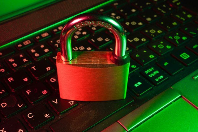 Artikelbild der Quelle zu: Pornhub und YouPorn: OVG NRW kippt Netzsperren in Deutschland
