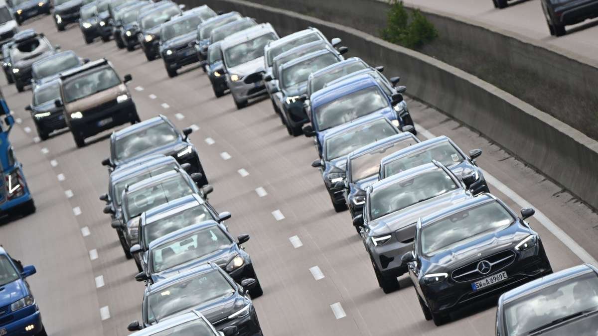 Artikelbild der Quelle zu: Riesige Staugefahr: Wichtiges Autobahnkreuz in NRW ab heute gesperrt