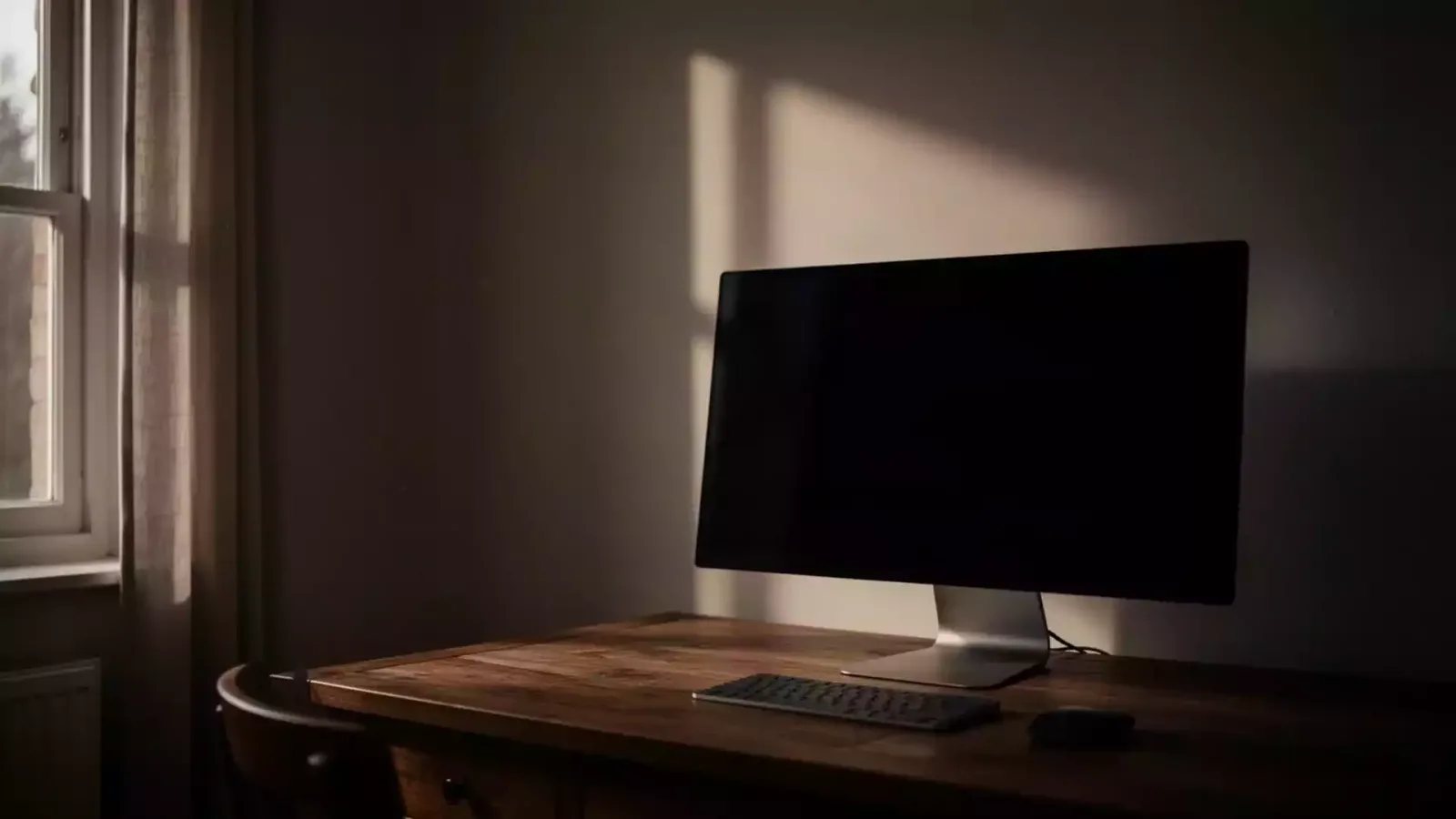 Artikelbild der Quelle zu: Computer-Betrug: Zwei Senioren in NRW durch falsche Warnfenster getäuscht