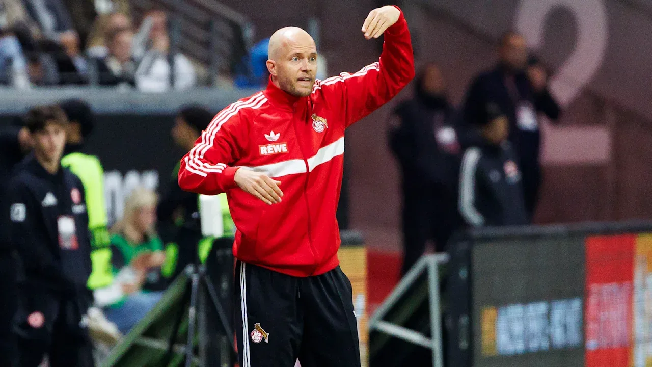Artikelbild der Quelle zu: 1. FC Köln: Kein Mittel gegen Schalke: Kölns Coach erklärt sein Abwehr-Experiment