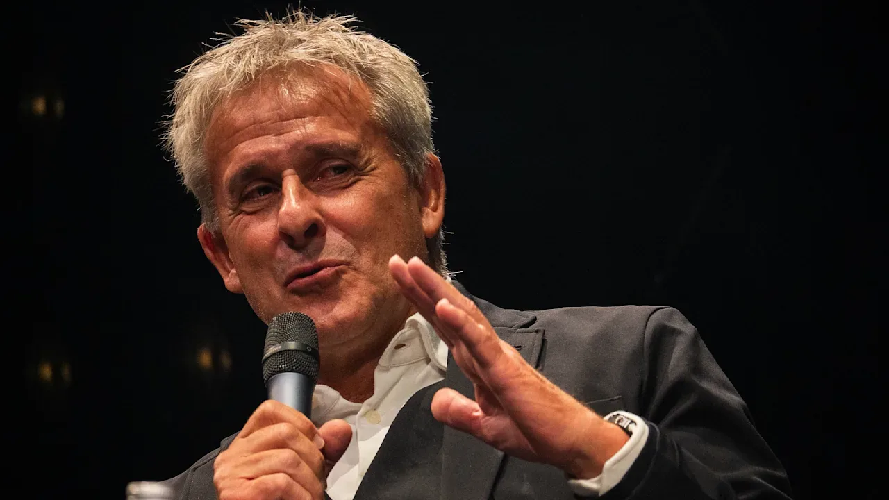 Artikelbild der Quelle zu: 1. FC Köln: Pierre Littbarski: „Wir haben zu viel Mittelmaß“