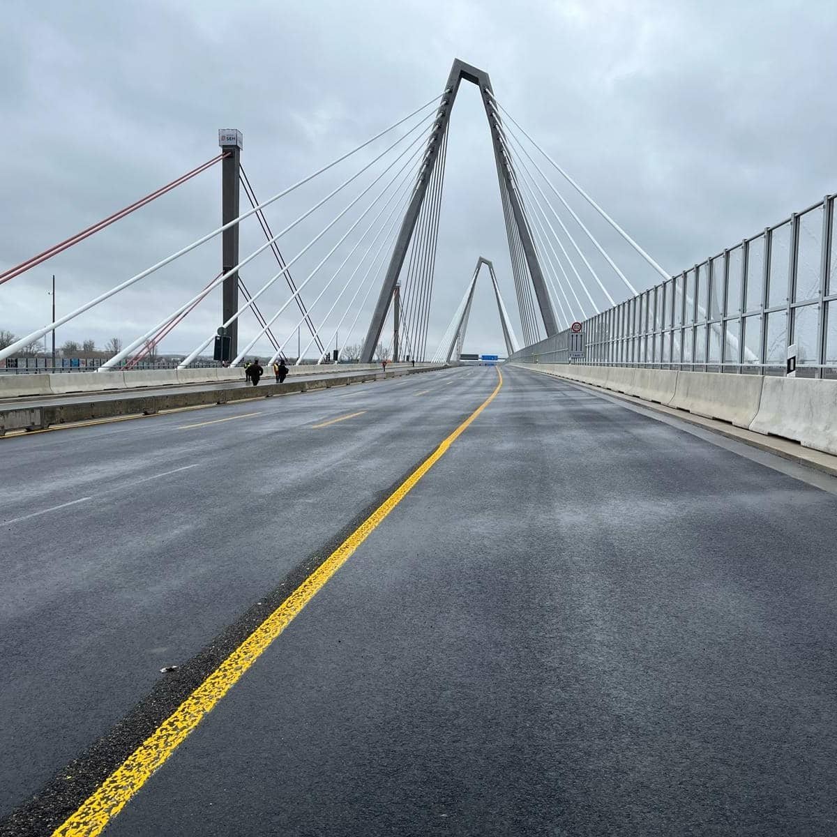 Artikelbild der Quelle zu: Leverkusener Rheinbrücke: Prozess startet