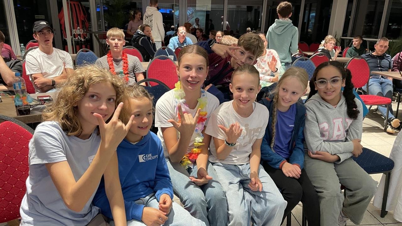 Artikelbild der Quelle zu: Hawaii-Triathlon: Tri-Kids Bonn feiern Platz 15 für Jan Stratmann