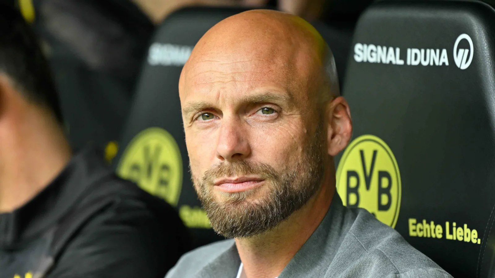 Artikelbild der Quelle zu: Nicht Kobel und nicht Ryerson: Beim BVB soll eine andere Personalie Priorität genießen