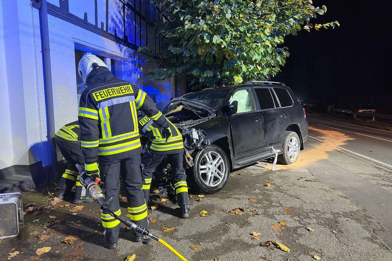Artikelbild der Quelle zu: News, Nordrhein-Westfalen, Regional: Verkehrsunfall in Sprockhövel mit Drohneneinsatz der Feuerwehr