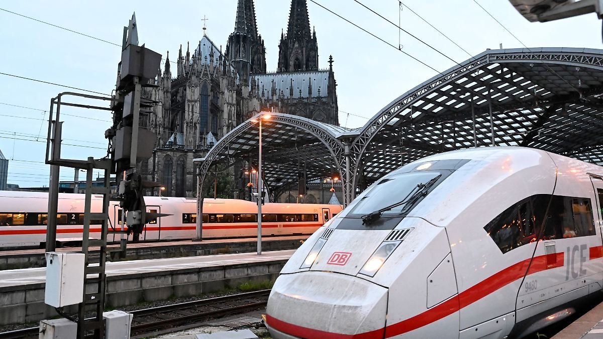 Artikelbild der Quelle zu: Nordrhein-Westfalen: Bahn-Fahrplan 2027: Neue Verbindungen und Einschränkungen