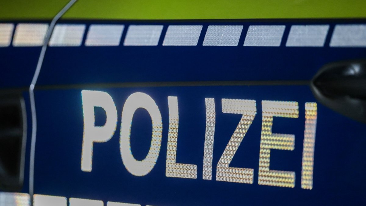 Die Polizei berichtet über einen aktuellen Fall (Symbolbild). (Foto)