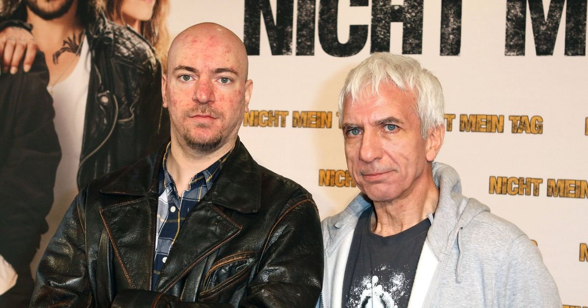 Artikelbild der Quelle zu: Tabuthema Altersarmut: Ralf Richters Sohn: „Mein Vater hatte kein Geld“