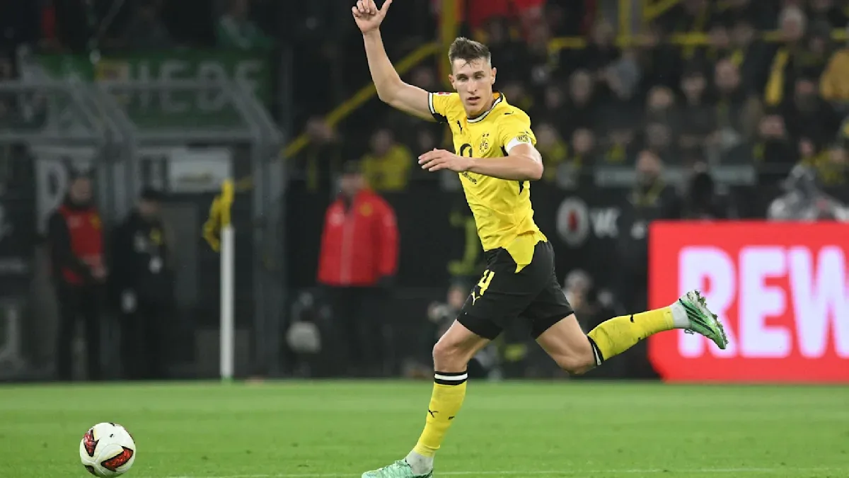 Artikelbild der Quelle zu: BVB ohne Schlotterbeck nach Norwegen
