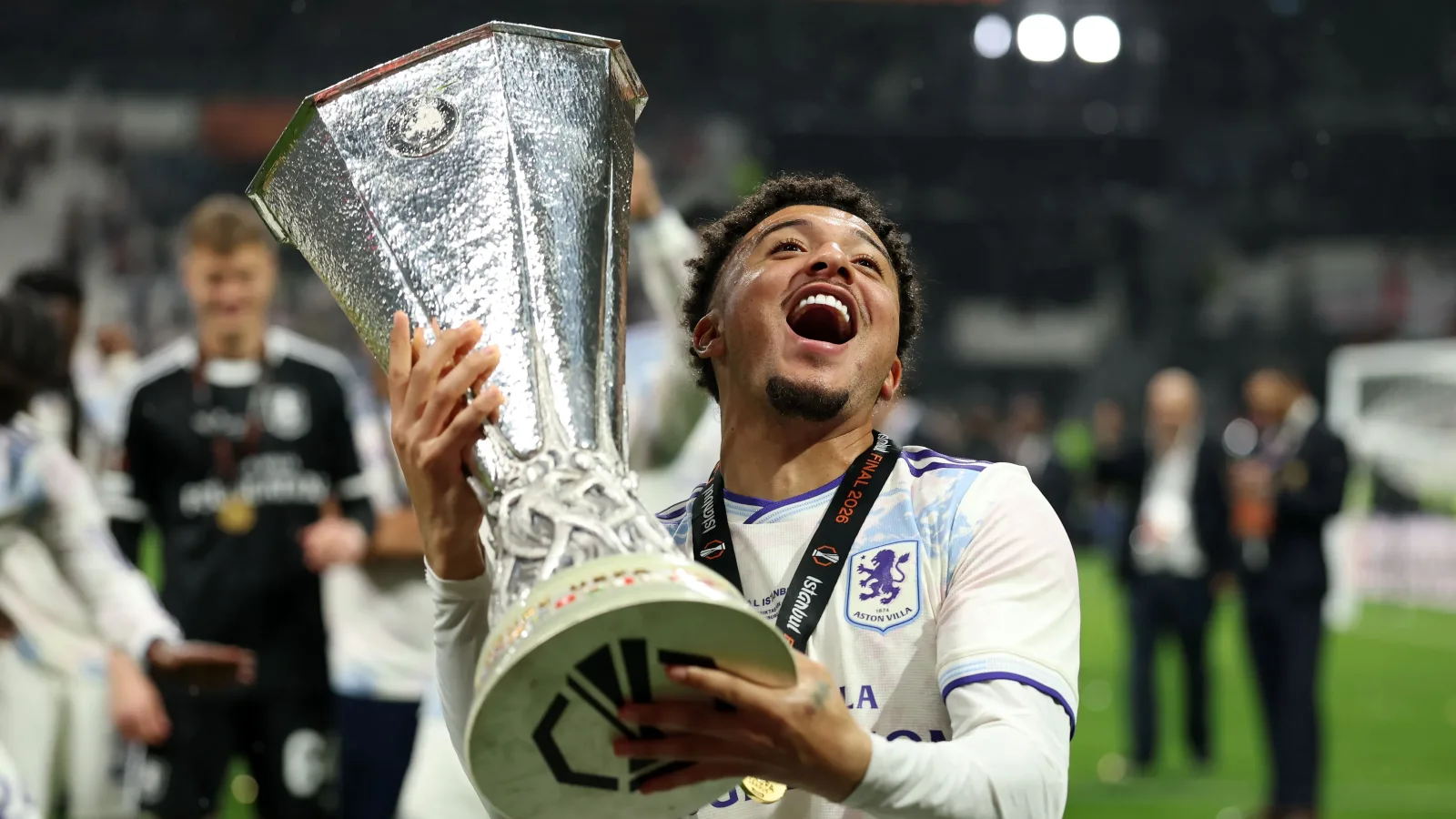 Artikelbild der Quelle zu: "Dadurch hatten wir ein Problem": Kuriose Enthüllung zur Zeit von Ex-BVB-Star Jadon Sancho bei Manchester United
