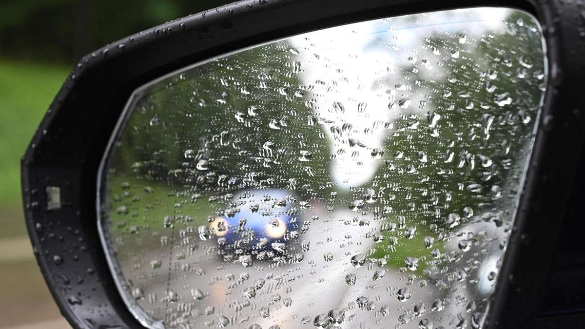 Artikelbild der Quelle zu: Regen-Nacht in NRW - danach bleibt der Mittwoch grau