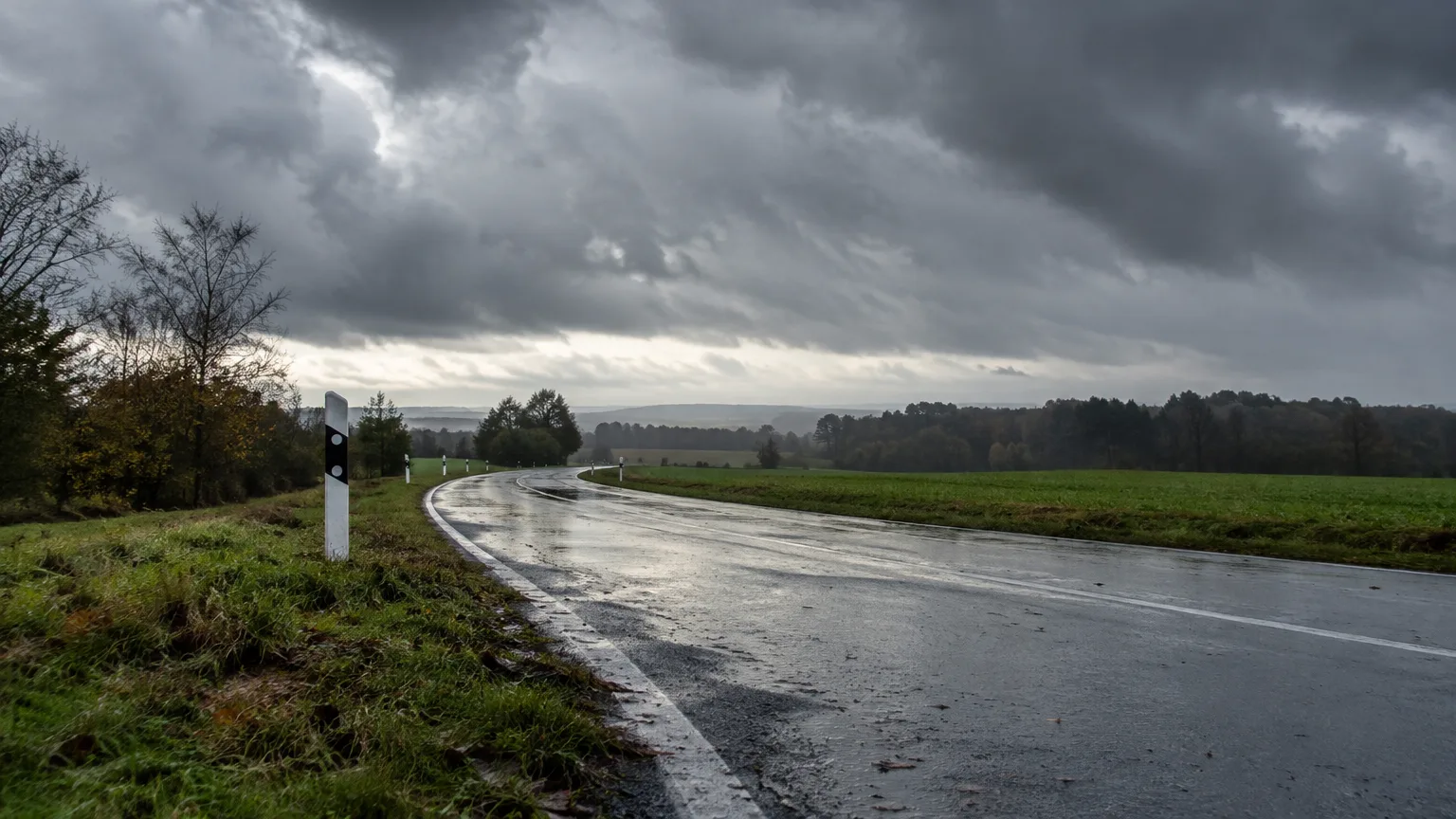 Illustration zum Thema: Nordrhein-Westfalen: Wechselhaftes Wetter mit Schauern und Wind erwartet