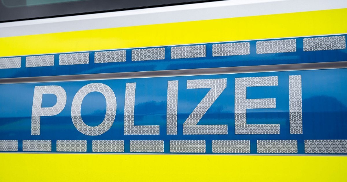 Artikelbild der Quelle zu: Stinkende Flüssigkeit an NS-Museum: Staatsschutz ermittelt