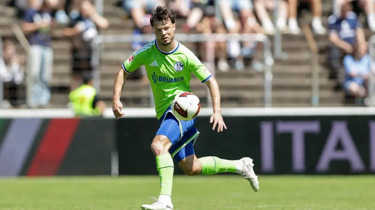 Artikelbild der Quelle zu: 2 Überraschungen beim FC Schalke 04