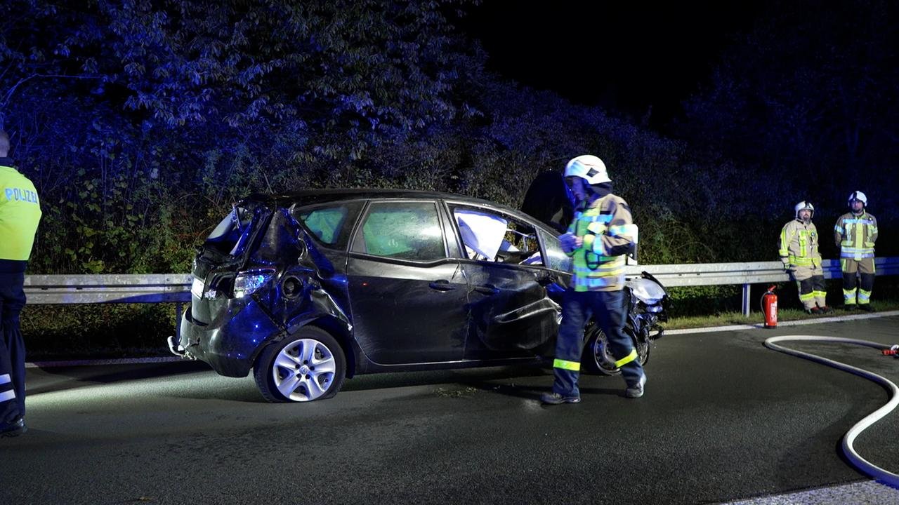 Artikelbild der Quelle zu: A31 bei Dorsten: Erst Unfall gebaut - dann Falschfahrer geworden