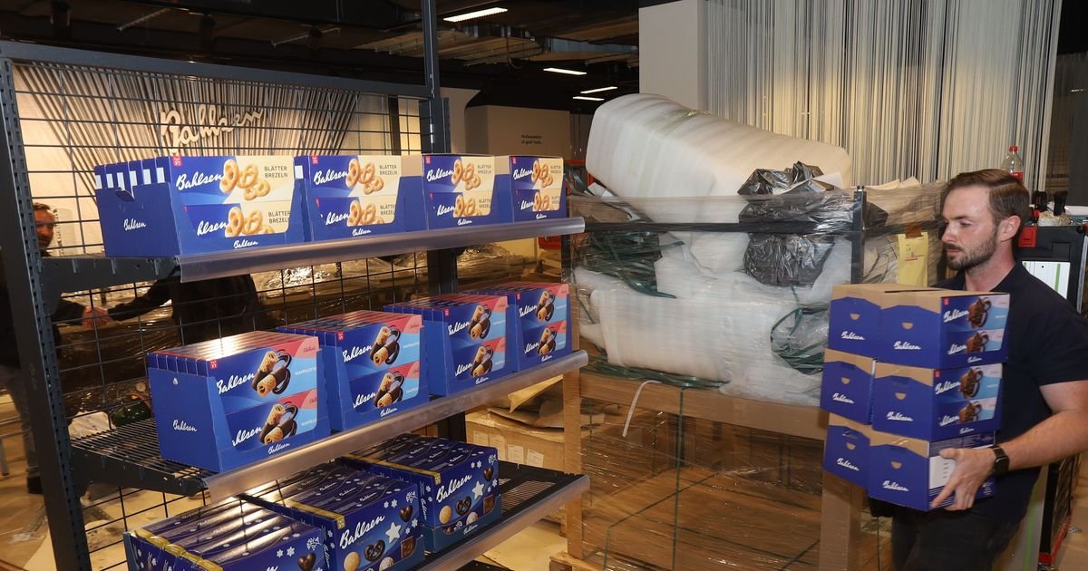 Artikelbild der Quelle zu: Premiere in Deutschland: Bahlsen eröffnet in Köln erstes Innenstadt-Outlet