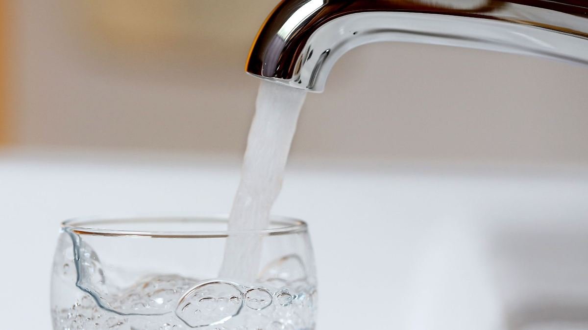 Artikelbild der Quelle zu: Nordrhein-Westfalen: Bornheimer sollen Wasser weiterhin abkochen