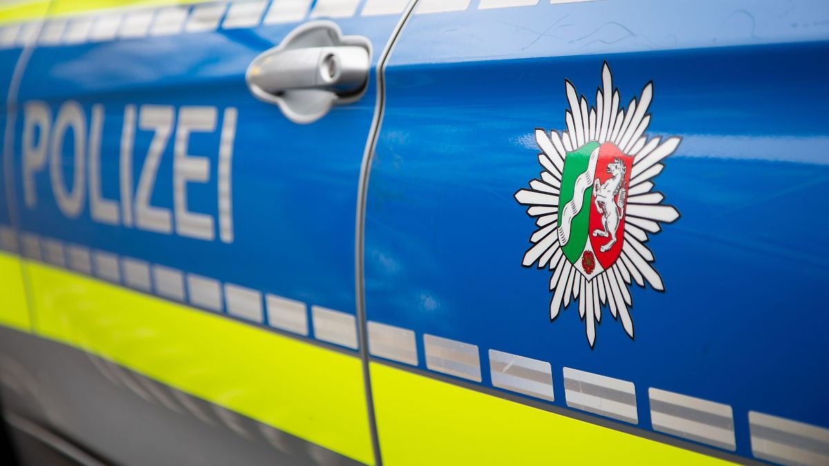 Artikelbild der Quelle zu: Nordrhein-Westfalen: Streit im Linienbus endet mit Bissen in die Hand
